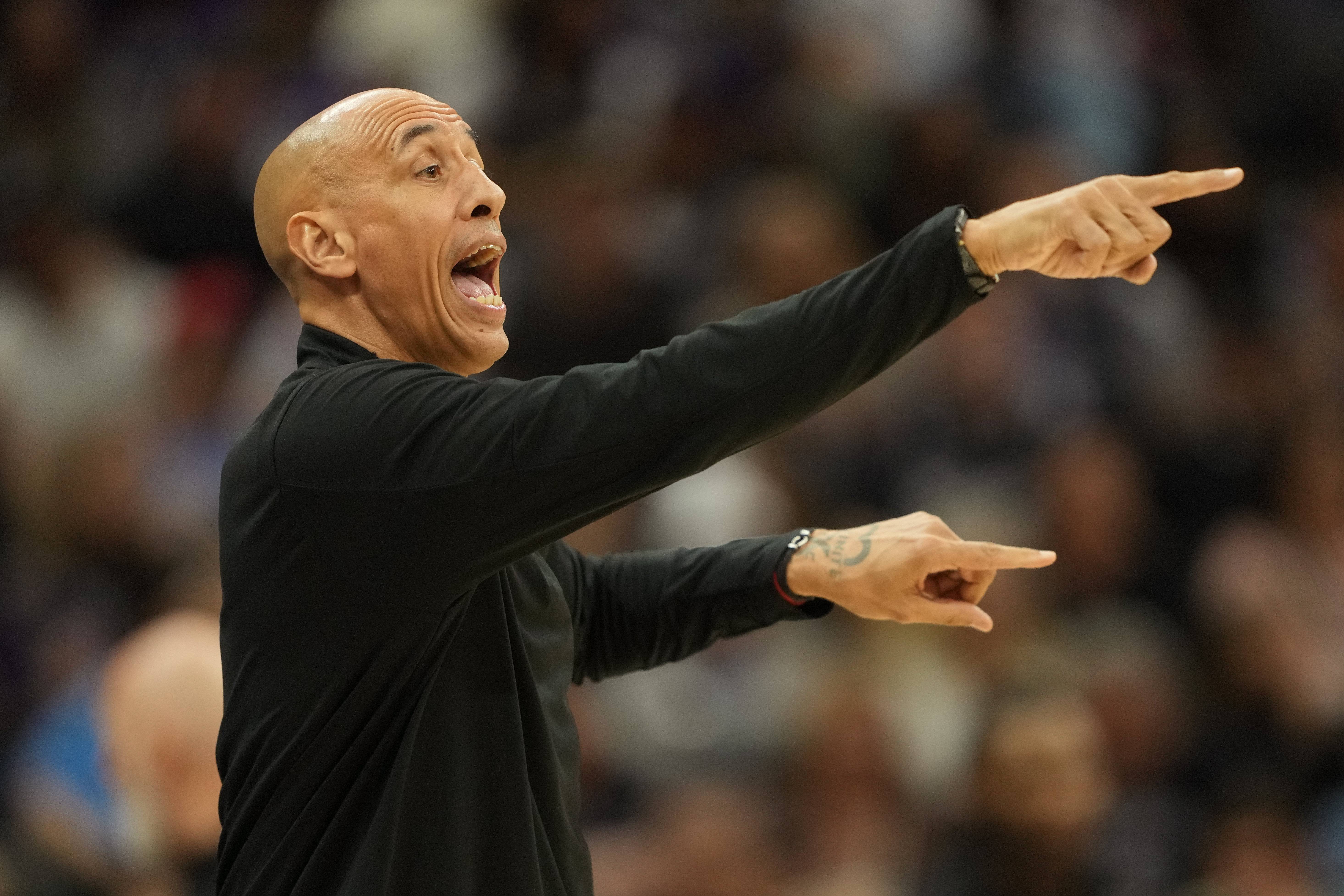 包含里程碑夜！俄克拉荷马雷霆完成体检；亚冠赛前刷纪录；更衣室稳定；球队文化再被提及的词条